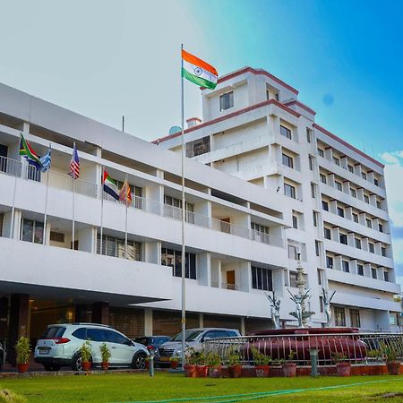 Casino Hotels Ltd Thrissur Bagian luar foto