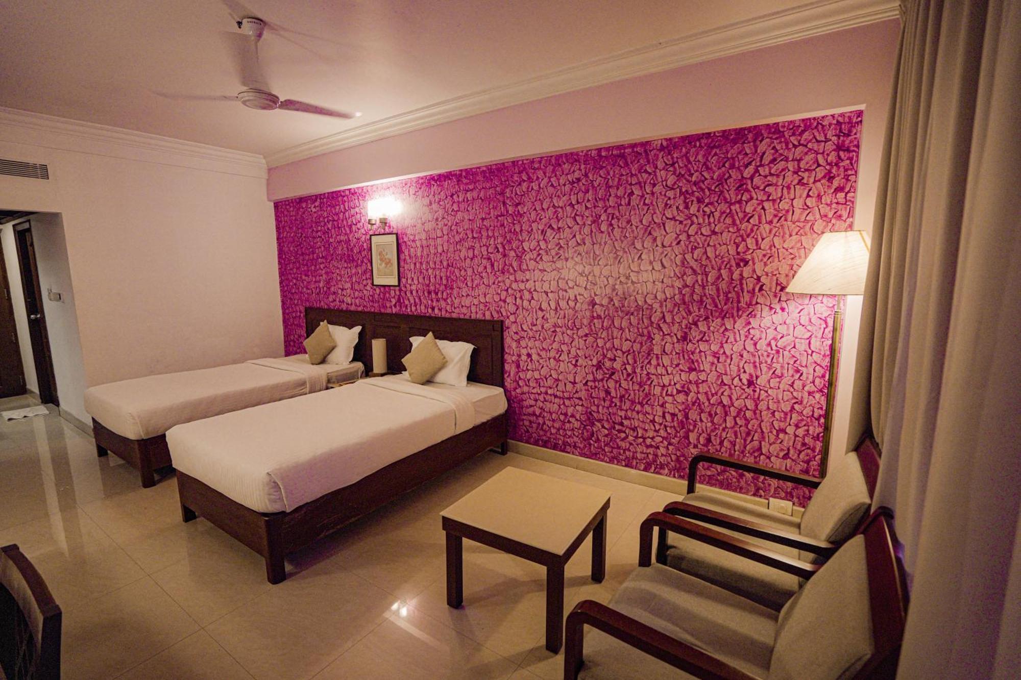 Casino Hotels Ltd Thrissur Bagian luar foto