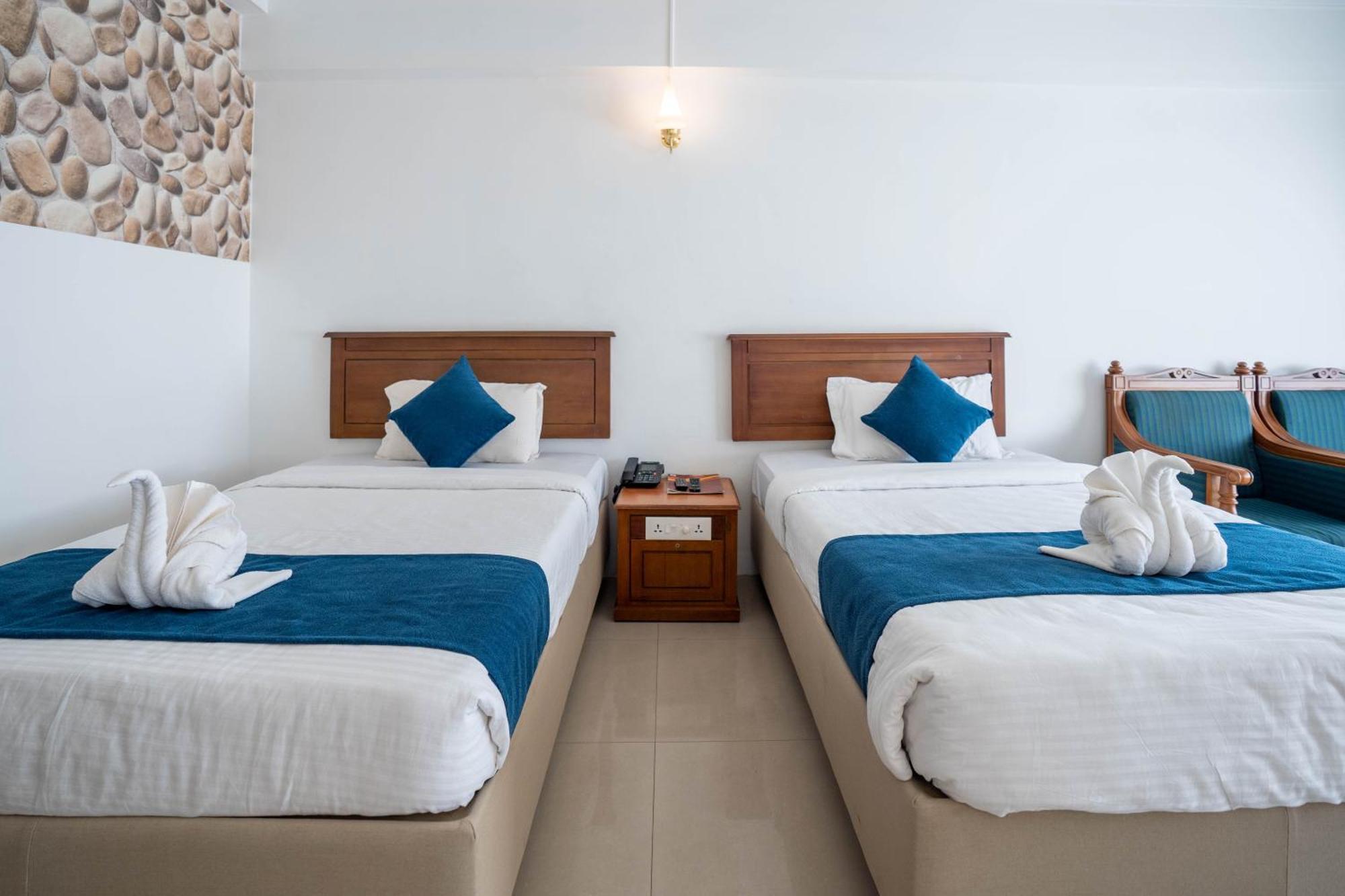 Casino Hotels Ltd Thrissur Bagian luar foto
